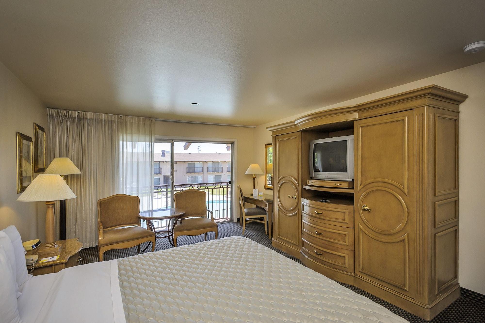 Days Inn By Wyndham Modesto Exterior photo